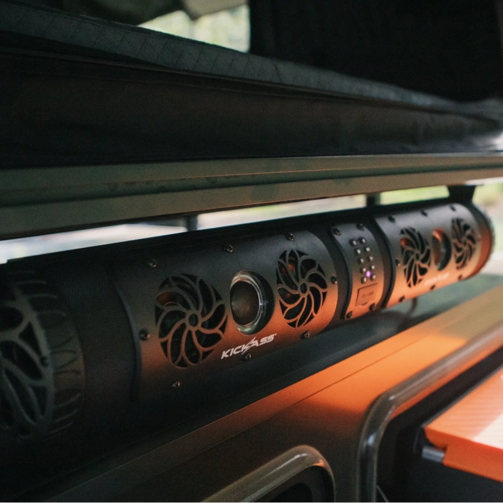 KickAss 12V Bluetooth Soundbar - Image 3