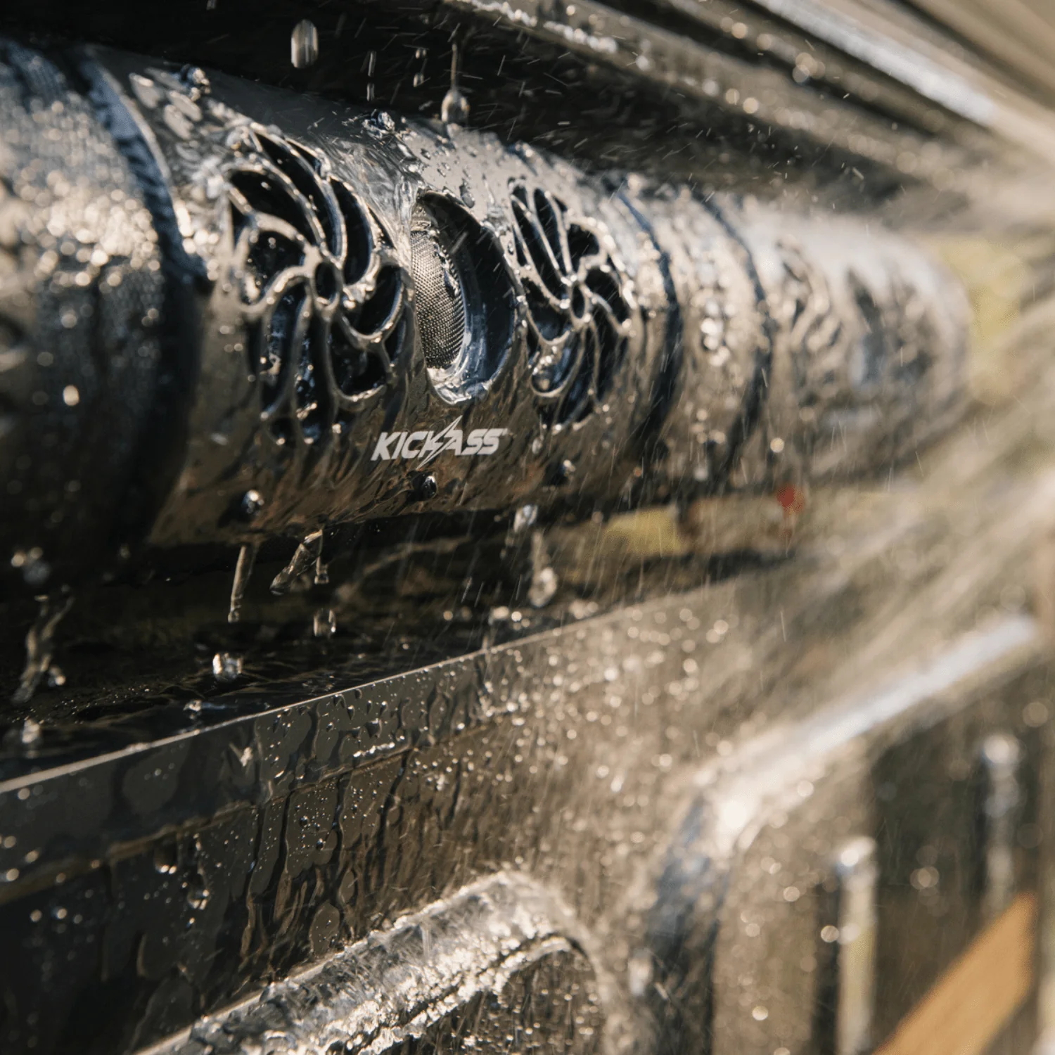 KickAss 12V Bluetooth Soundbar - Image 4