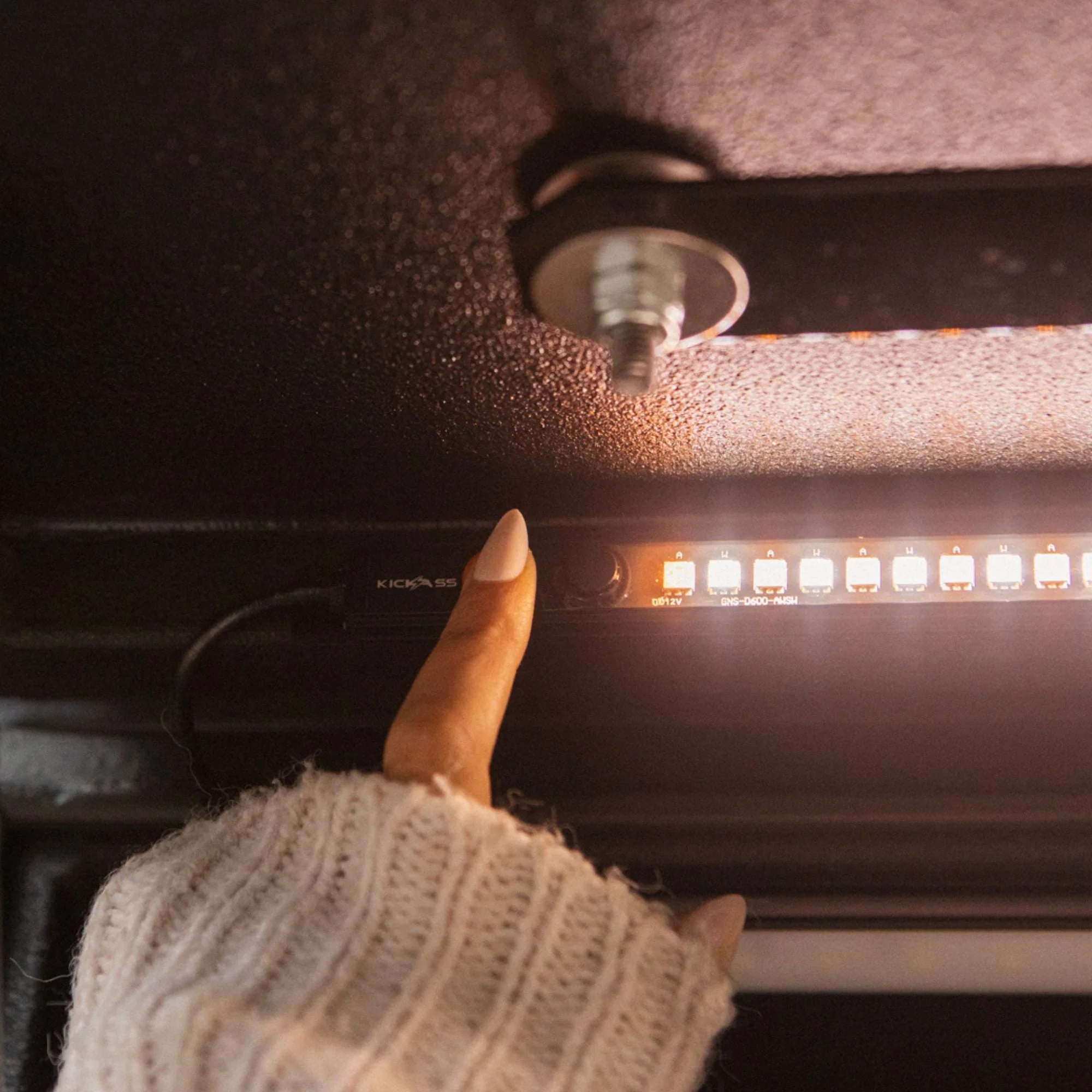 KickAss 12V Waterproof Magnetic LED Light Strip - 90cm - Image 3