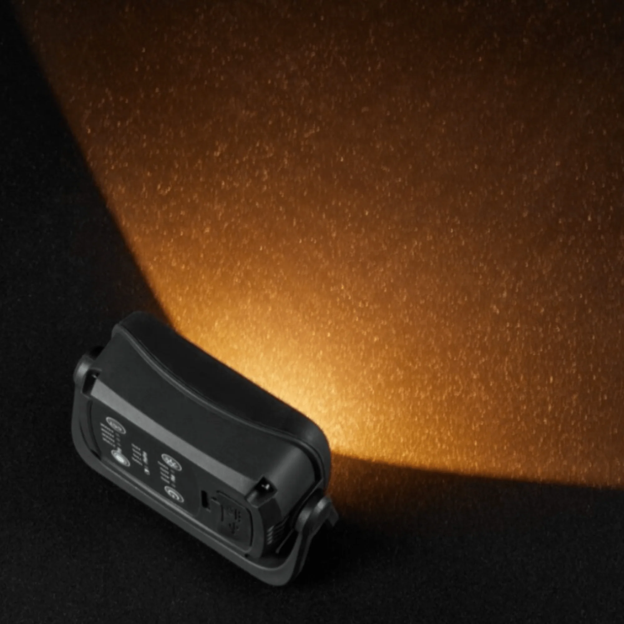 KickAss Ultra Bright Magnetic Work Light & Camping Light - 1800 Lumen - Image 10