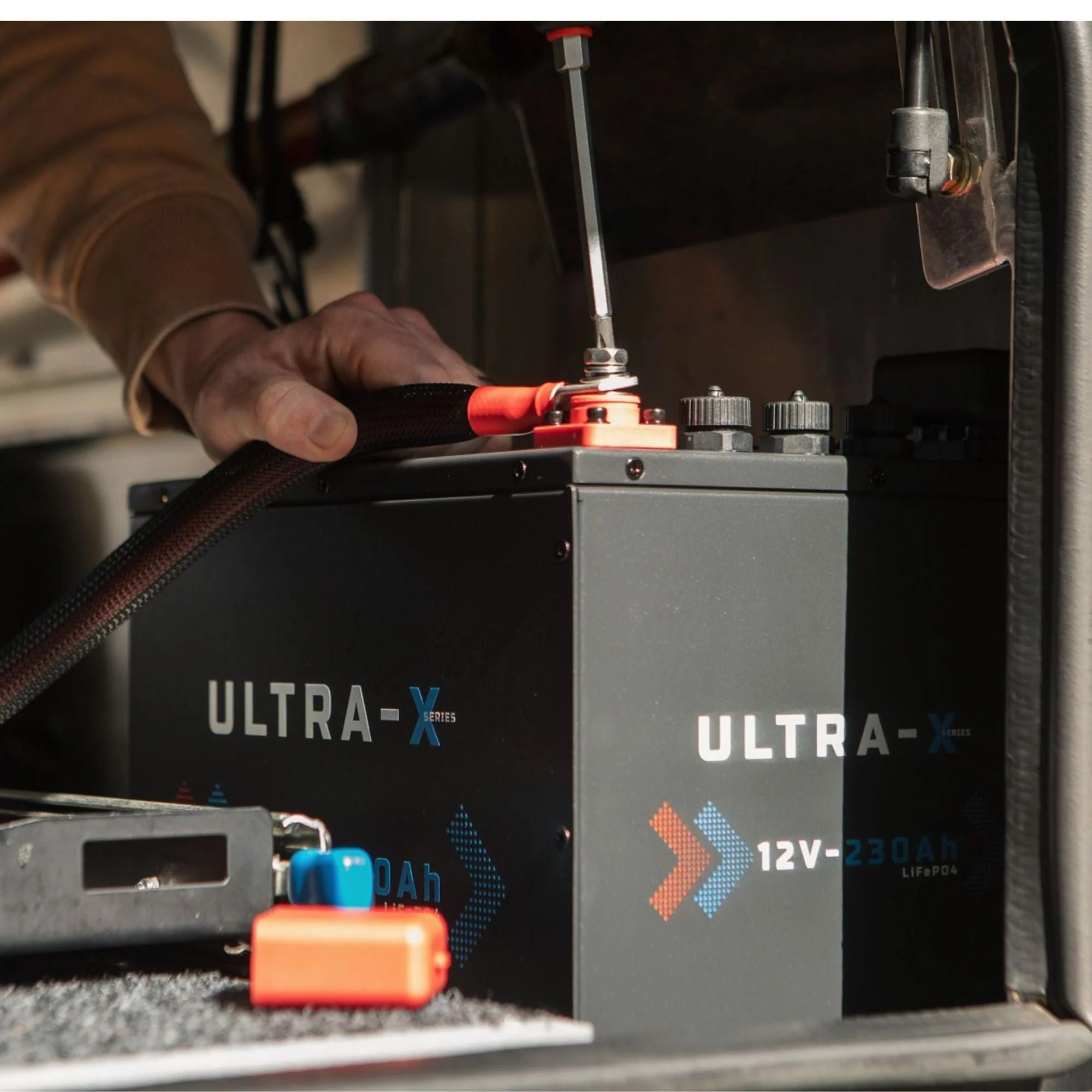 KickAss Smart 12V 230Ah Ultra-X Lithium Compact Deep Cycle Battery LiFePO4 - Image 4